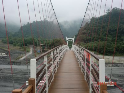 高雄情人谷吊橋