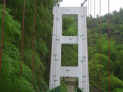 上部結構-鋼筋混凝土橋塔