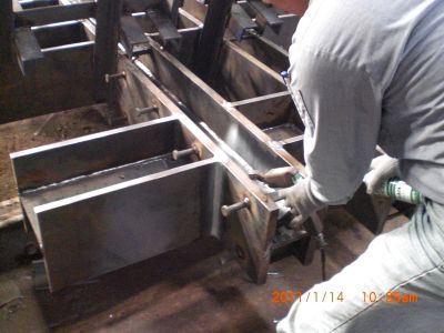 橋塔焊道試驗